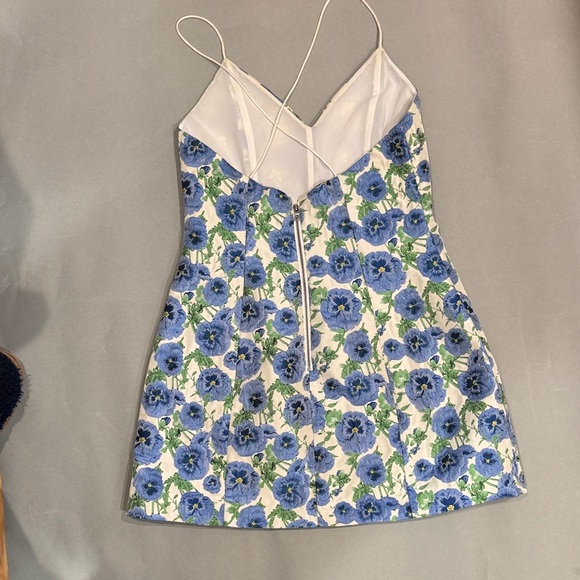 ALICE+OLIVIA  Floral Spaghetti Strap Dress - Picture 4 of 8